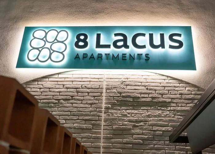8 Lacus Duplex