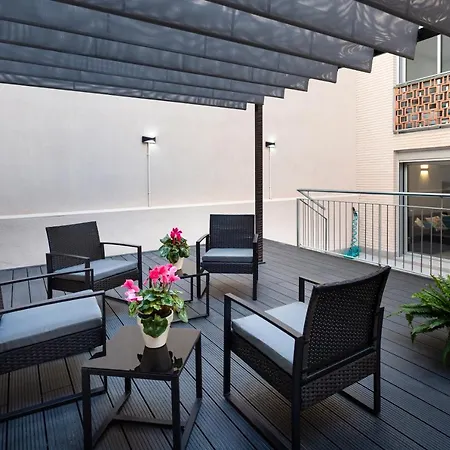 8 Lacus Duplex L'Hospitalet de Llobregat Exterior photo